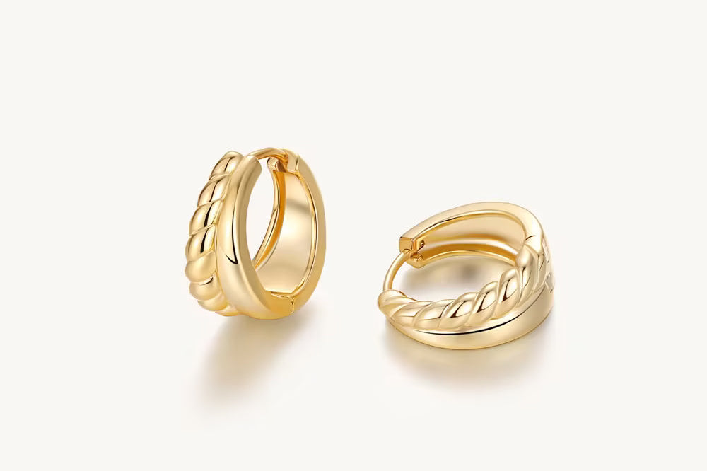 Chunky Textured Hoop Earrings For Women Image丨Agvana Jewelry