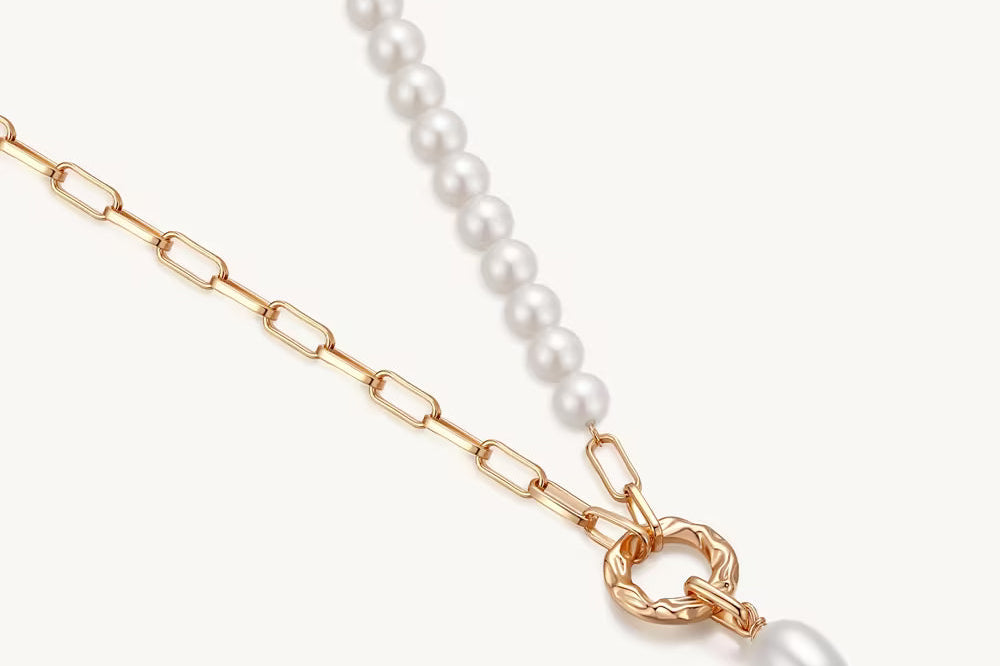 Pearl Pendant Paperclip Chain Necklace For Women Image丨Agvana Jewelry