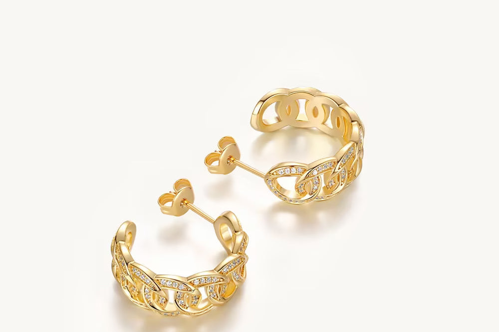 Sparkling Hoop Earrings For Women Image丨Agvana Jewelry